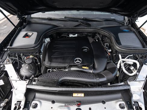 Used 2022 Mercedes-Benz GLC 300 4MATIC image 45