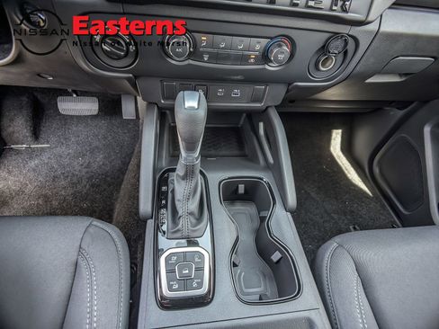 New 2026 Nissan Frontier SV image 15