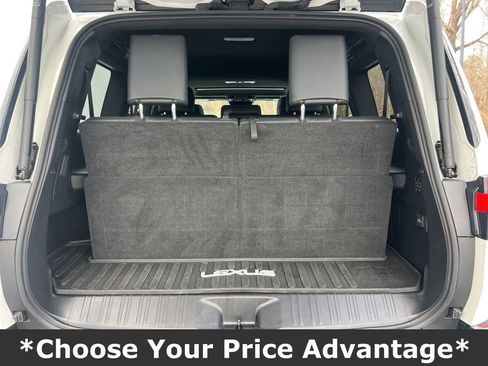 Used 2024 Lexus GX 550 w/ Accessory Package (Z1) image 14