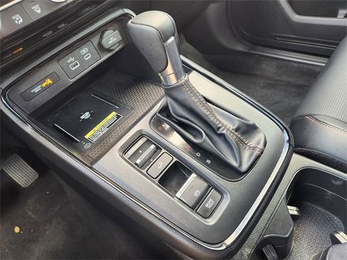 Used 2024 Honda CR-V Sport Touring image 17