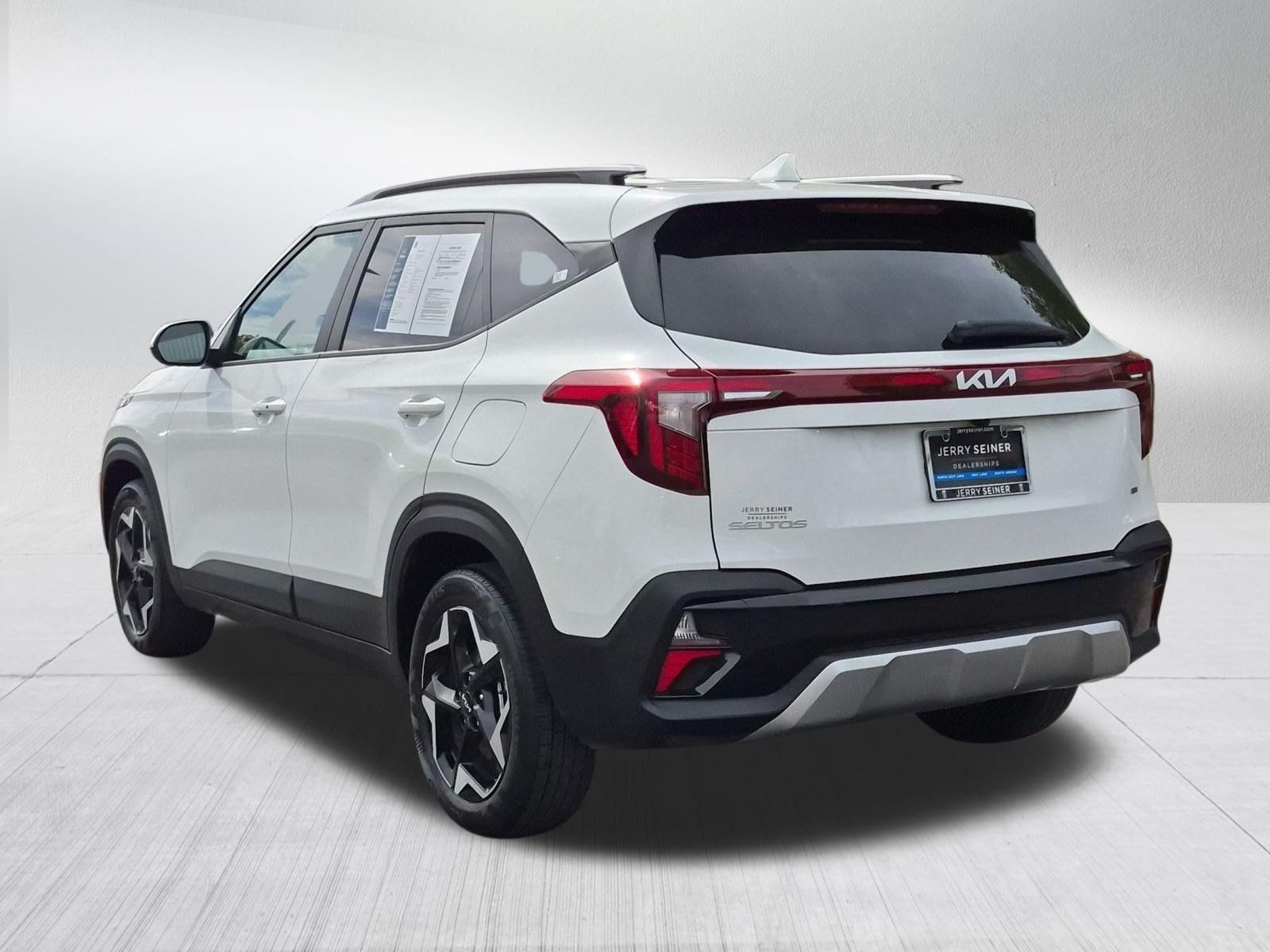 Used 2026 Kia Seltos S AWD/4WD image 4