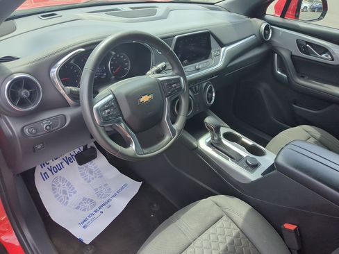 Used 2021 Chevrolet Blazer LT FWD image 9