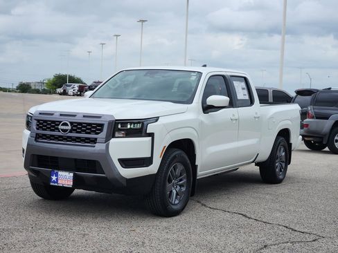 New 2026 Nissan Frontier SV RWD image 2