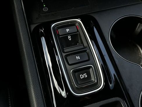 Used 2023 Honda Pilot EX-L image 21