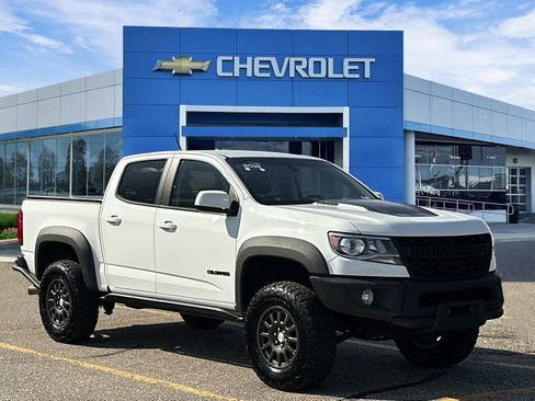 Certified 2019 Chevrolet Colorado ZR2 w/ Colorado ZR2 Bison Edition image 8