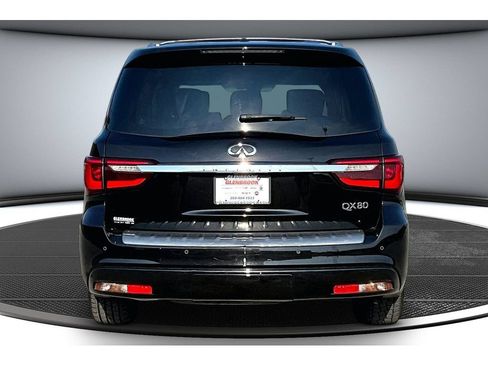 Used 2018 INFINITI QX80 4WD image 6