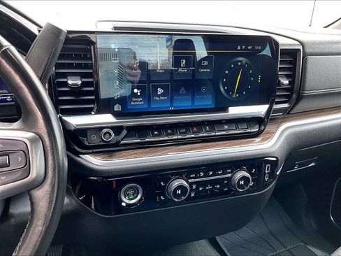 Used 2022 Chevrolet Silverado 1500 LT image 18