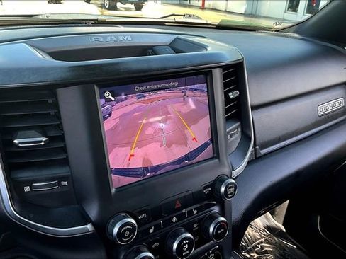 Used 2019 RAM 1500 Big Horn AWD/4WD image 15