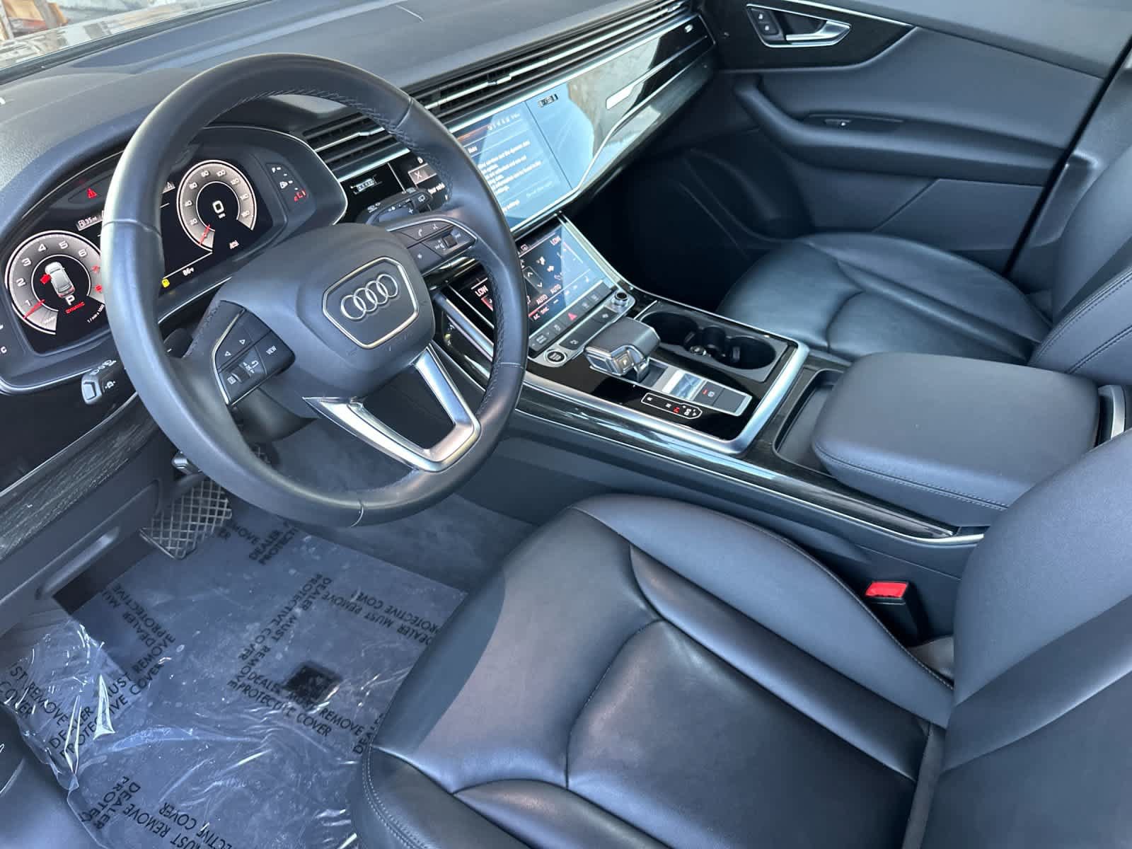 Used 2022 Audi Q7 3.0T Premium w/ Convenience Package AWD/4WD image 11
