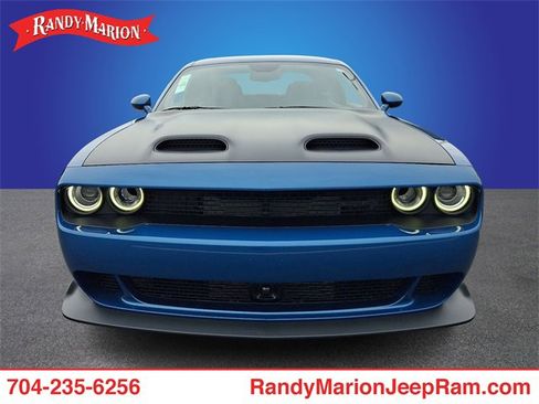 Used 2023 Dodge Challenger SRT Hellcat image 2
