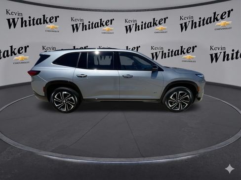 Certified 2025 Buick Enclave Sport Touring w/ Power Package FWD image 10