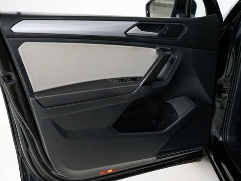 Used 2022 Volkswagen Tiguan S image 7