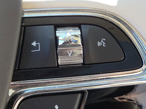 Used 2022 Lincoln Nautilus Black Label w/ Cargo Utility Package image 36