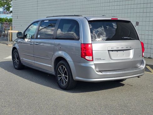 Used 2017 Dodge Grand Caravan GT FWD image 5