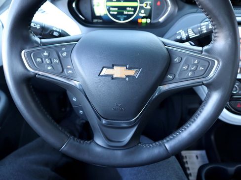 Used 2020 Chevrolet Bolt Premier w/ Infotainment Package image 42