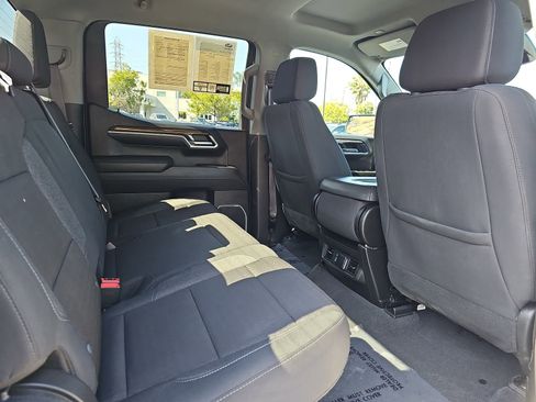 Used 2023 Chevrolet Silverado 1500 LT Trail Boss w/ Protection Package AWD/4WD image 11