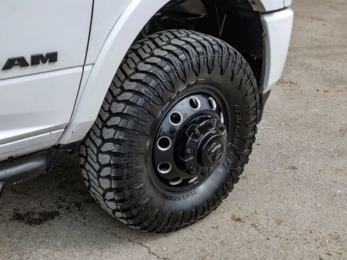 Used 2021 RAM 3500 Laramie image 60