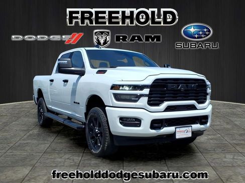 Used 2025 RAM 2500 Big Horn AWD/4WD image 1