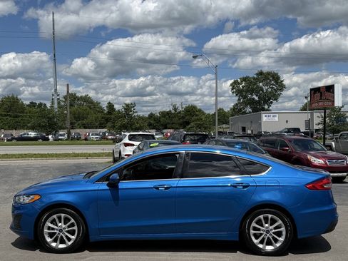 Used 2020 Ford Fusion SE FWD image 5