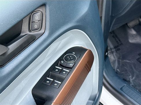 Used 2024 Ford Maverick Lariat image 18