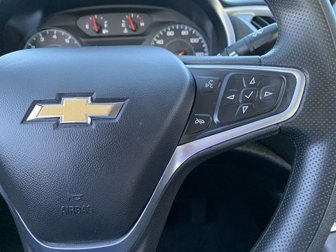 Used 2023 Chevrolet Malibu LT FWD image 19