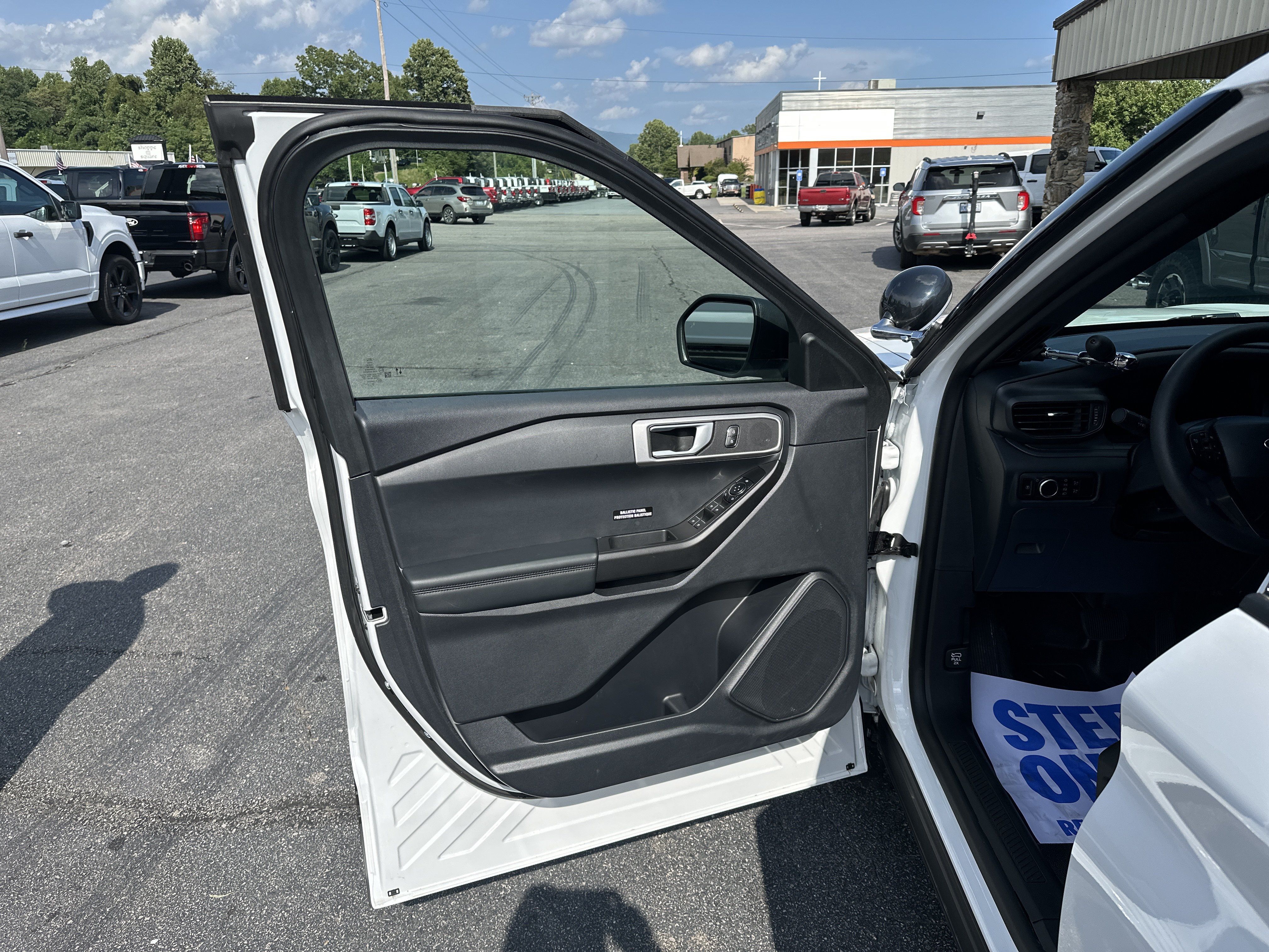 Used 2026 Ford Explorer 4WD Police Interceptor w/ Ready For The Road Package image 10