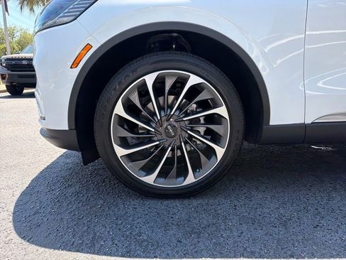 Used 2025 Lincoln Aviator Reserve w/ Illumination Package RWD image 30