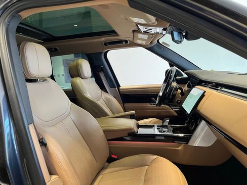 Used 2023 Land Rover Range Rover SE AWD/4WD image 40