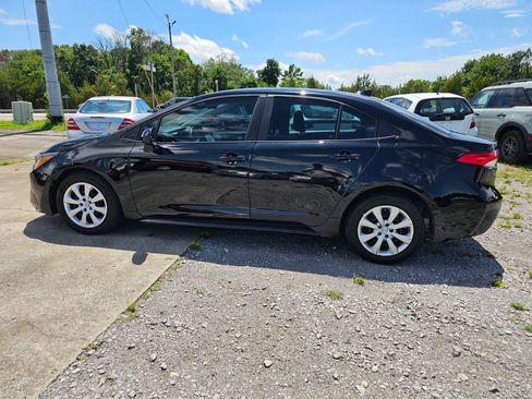 Used 2023 Toyota Corolla LE FWD image 15