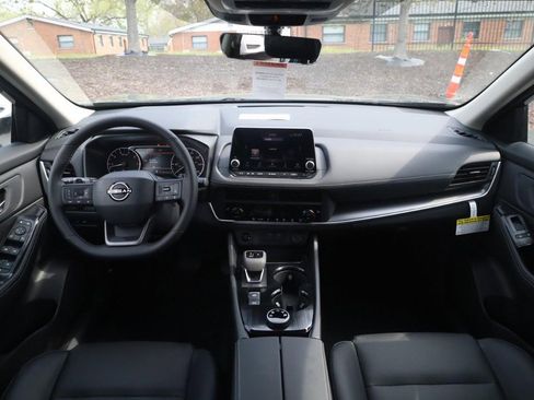 New 2026 Nissan Rogue SV image 6