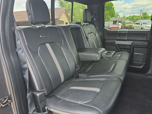 Used 2019 Ford F150 Platinum w/ Equipment Group 701A Luxury image 7