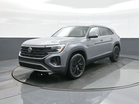 New 2026 Volkswagen Atlas Cross Sport SE AWD/4WD image 3