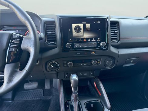 Used 2023 Nissan Frontier PRO-4X w/ Pro Convenience Package AWD/4WD image 25