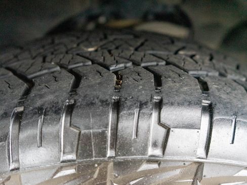 Used 2023 GMC Yukon XL AT4 w/ AT4 Premium Plus Package image 42