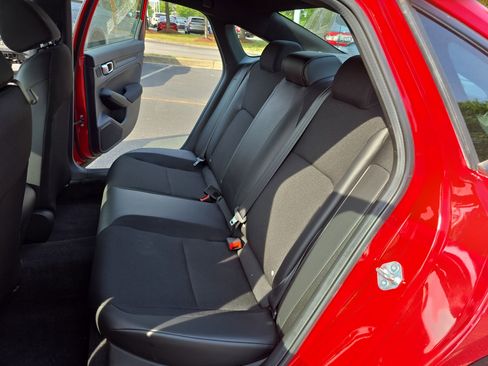 Used 2024 Honda Civic Sport image 14