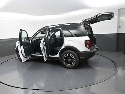 Used 2024 Ford Bronco Sport Outer Banks AWD/4WD image 35