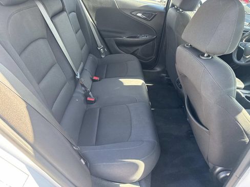 Used 2024 Chevrolet Malibu LT FWD image 9