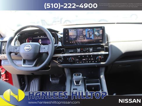 New 2026 Nissan Pathfinder SL w/ SL Premium Package AWD/4WD image 22