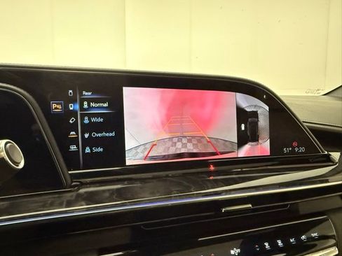 Certified 2021 Cadillac Escalade ESV Premium Luxury w/ LPO, Radiant Package image 19