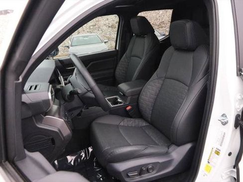 Certified 2024 Toyota Tacoma TRD Off-Road image 9