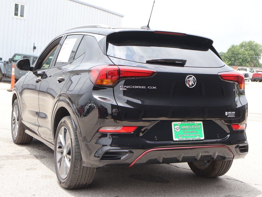 Used 2023 Buick Encore GX Essence w/ Advanced Technology Package AWD/4WD image 3