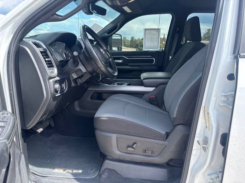Used 2024 RAM 2500 Big Horn w/ Off Road Package AWD/4WD image 19