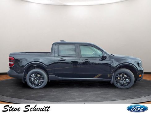 New 2026 Ford Maverick Lariat w/ Black Appearance Package image 27