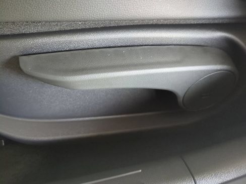 New 2026 Hyundai Elantra Sport FWD image 21