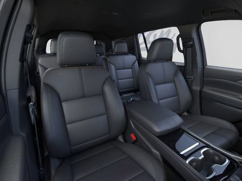 New 2026 Chevrolet Traverse High Country w/ LPO, Floor Liner Package AWD/4WD image 18