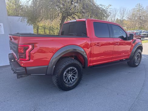 Used 2019 Ford F150 Raptor w/ Equipment Group 802A Luxury image 2