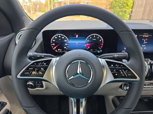 Certified 2026 Mercedes-Benz GLA 250 4MATIC image 20