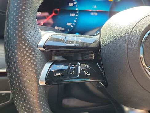 Used 2023 Mercedes-Benz E 450 Coupe image 23