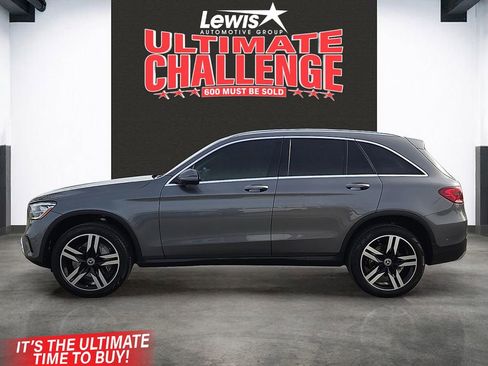 Used 2021 Mercedes-Benz GLC 300 image 2