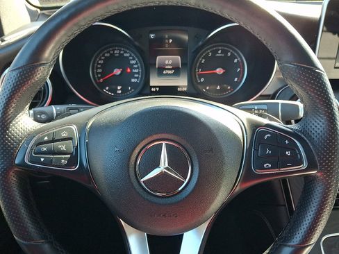 Certified 2019 Mercedes-Benz GLC 300 4MATIC image 19